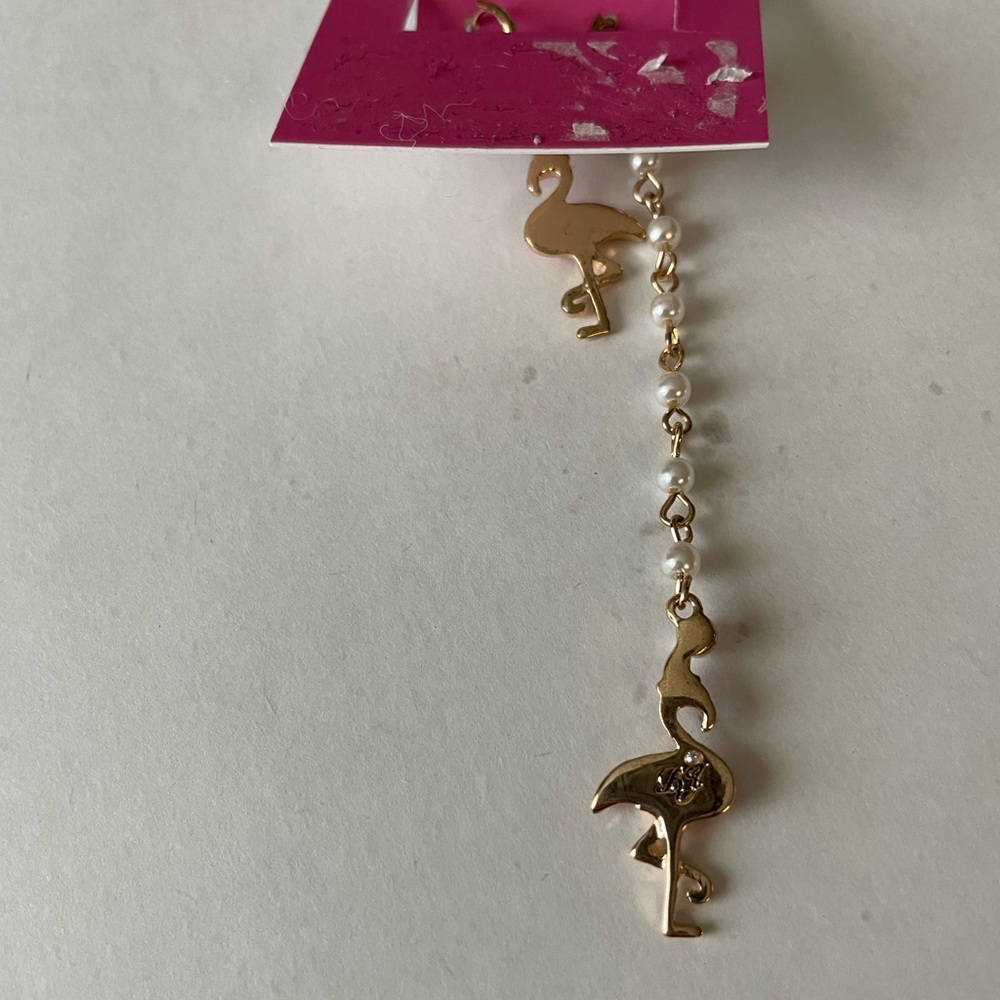 Betsey Johnson earrings - Picture 3 of 7